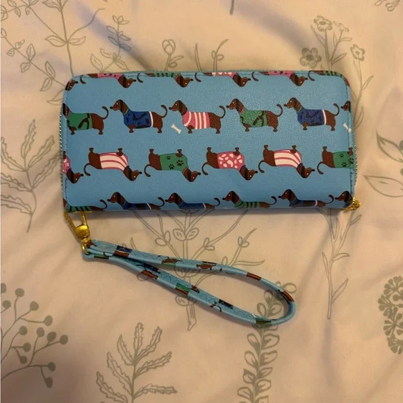 Dachshund Pattern Wallet with Blue Background - Picture 3 of 8